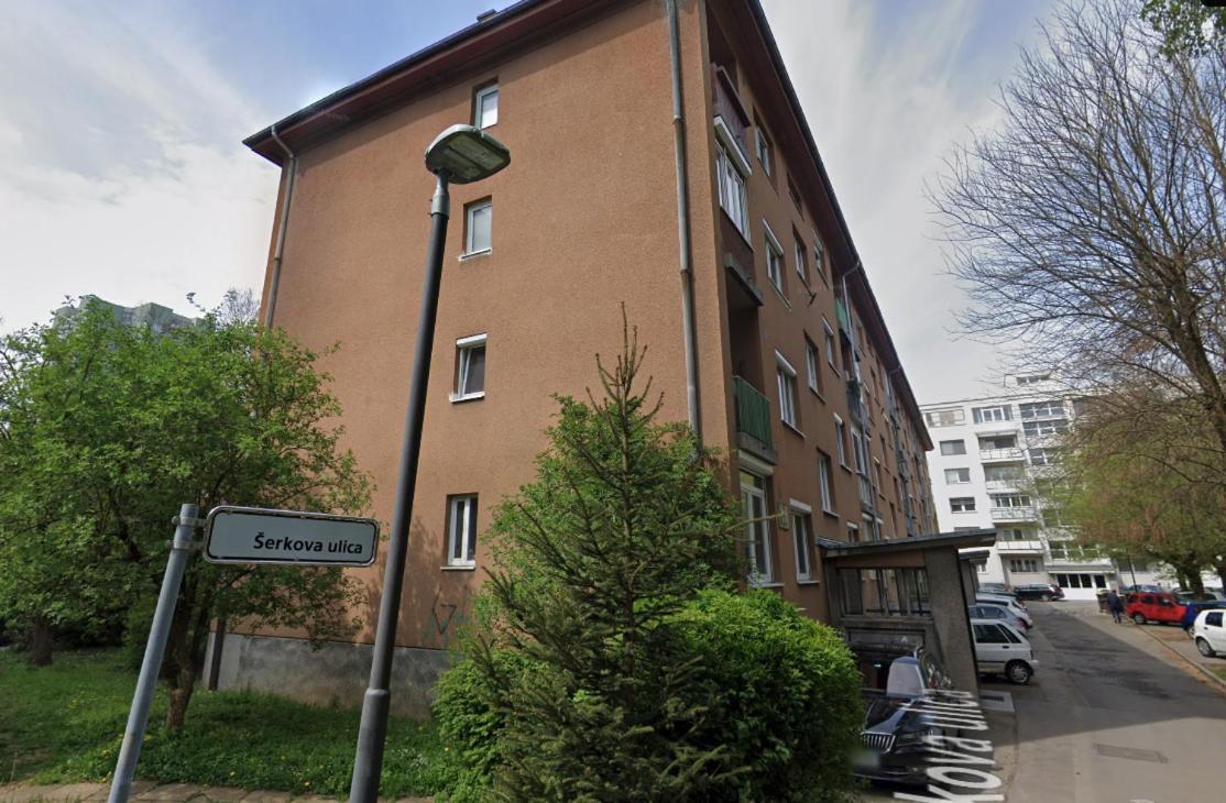 Spacious - & Peaceful Apartment Ljubljana